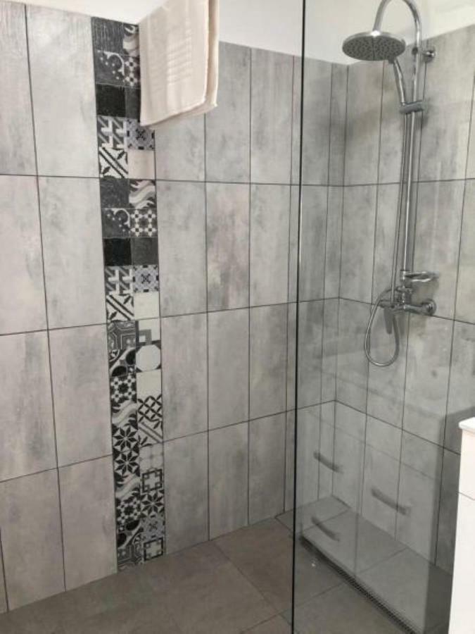 Casa Alise-Luise Apartamento Braşov Exterior foto