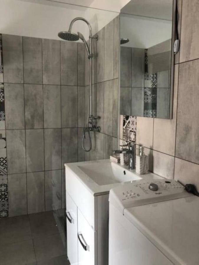 Casa Alise-Luise Apartamento Braşov Exterior foto
